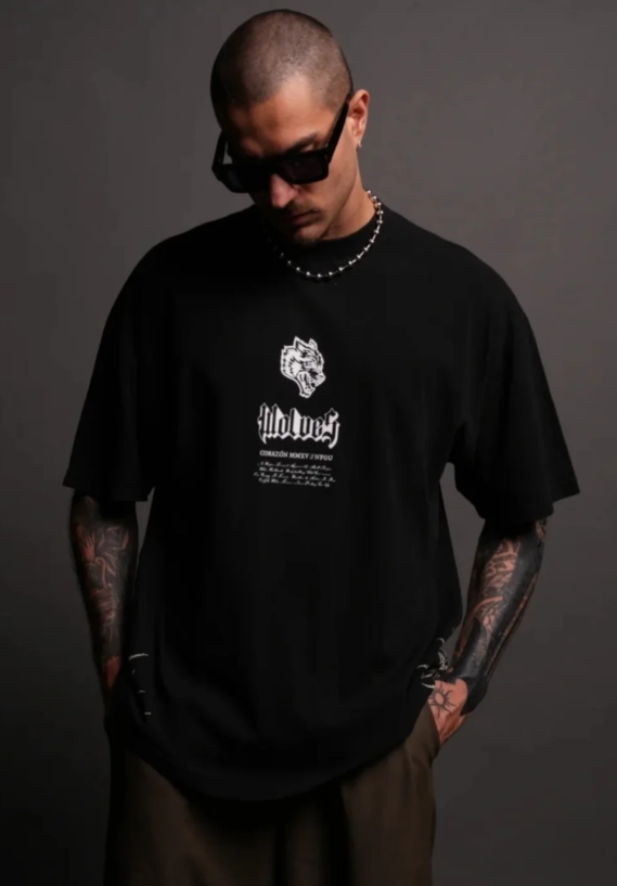 Side by Side Thorn Oversized Tee