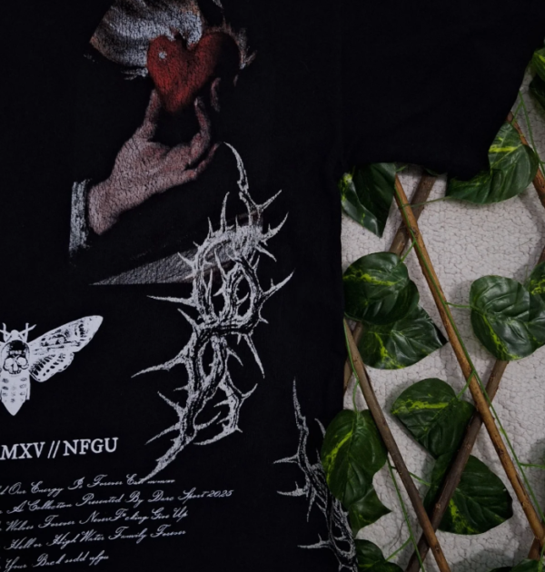 Side by Side Thorn Oversized Tee