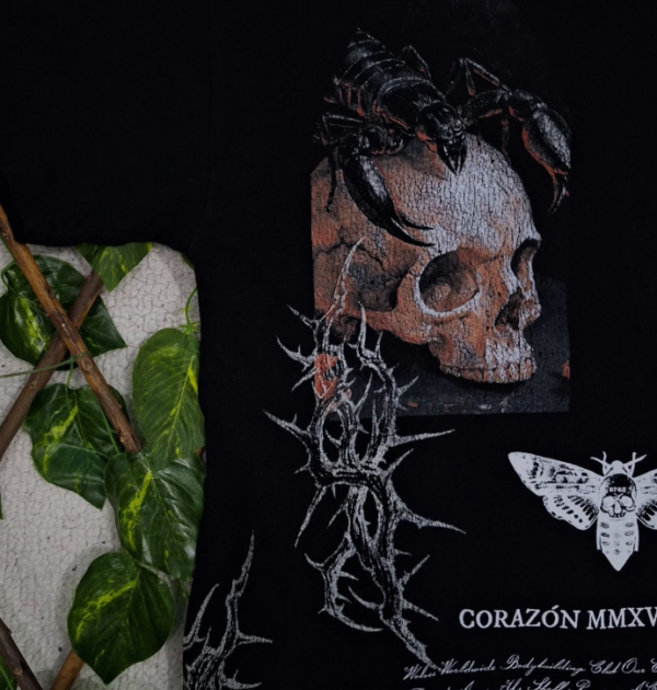 Side by Side Thorn Oversized Tee