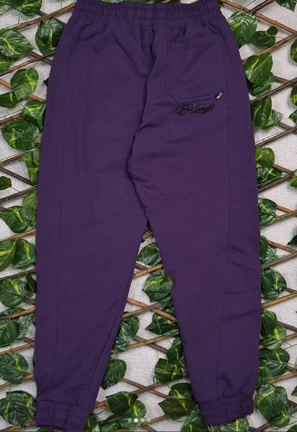 Captura de pantalla 2026-01-27 182915 Kong Joggers