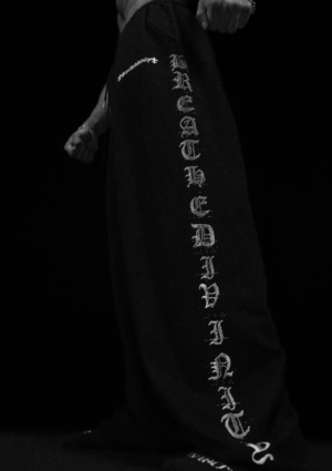 Uncuffed Luxury Cargo Sweatpants