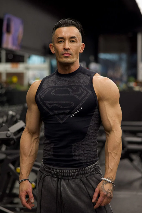 Superman Compression Tank