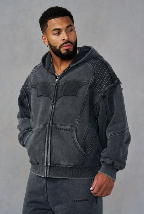 Captura de pantalla 2026-04-10 111913 Armored Batman Zip-Up Hoodie (Grey Wah)