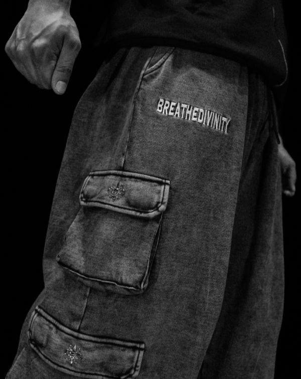 Captura de pantalla 2026-06-09 192141 937 Luxury Cargos (Vintage)