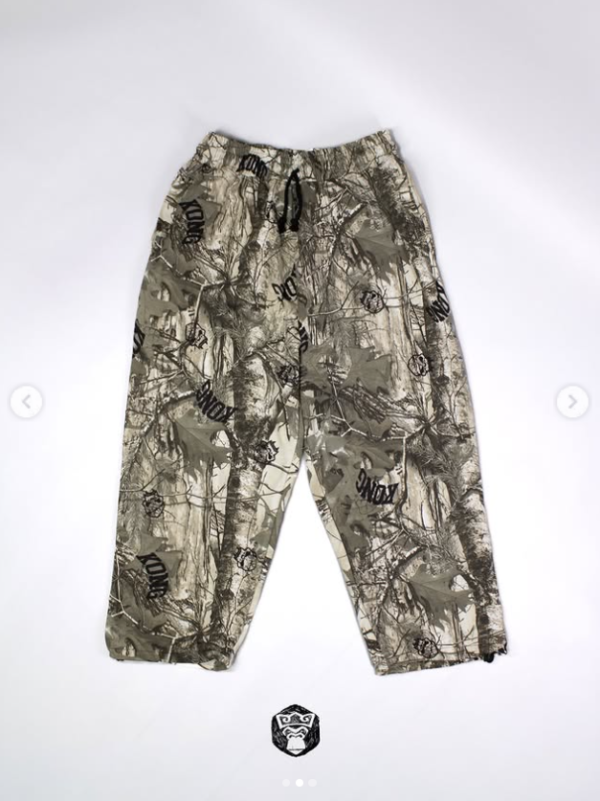 Baggy Camo Sweats