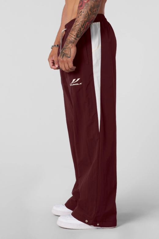 Captura de pantalla 2026-08-12 181017 Encore Track Pants