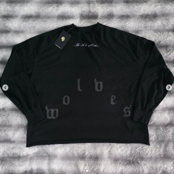 Captura de pantalla 2026-08-28 123606 Wolves Heart Longsleeve