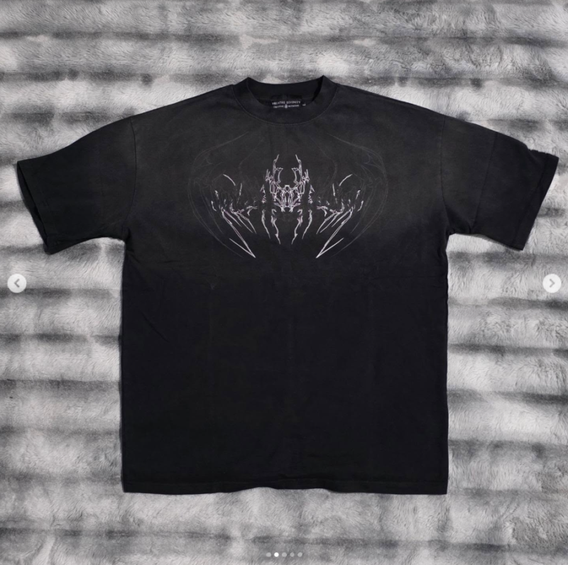 Captura de pantalla 2026-09-19 120345 Omega Over T-Shirt (Smoke)
