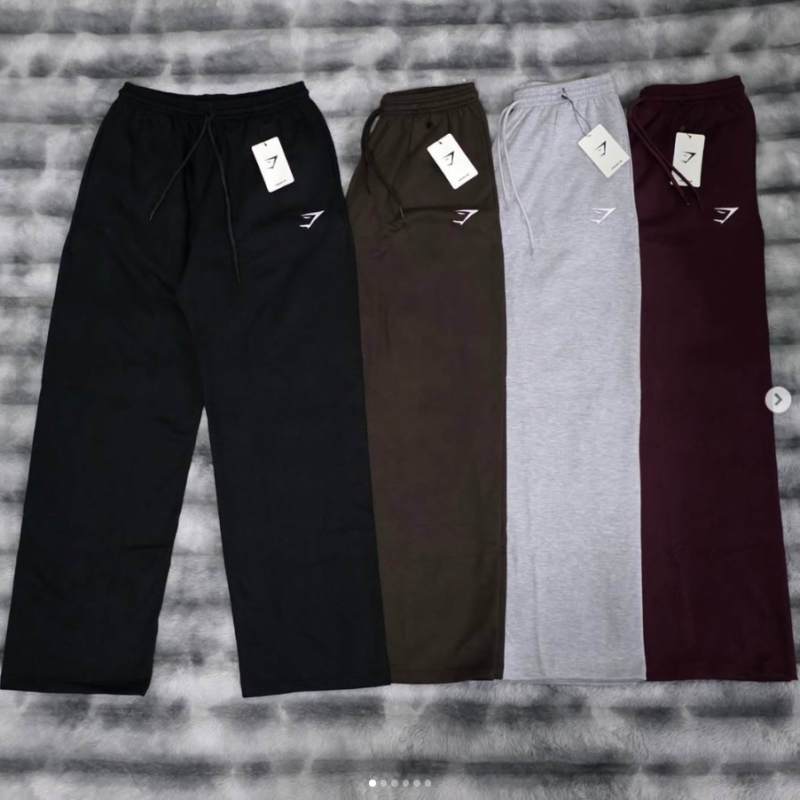 Captura de pantalla 2026-09-24 073439 Crest Baggy Joggers